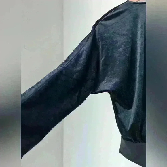 Dynamite Blue Velvet Bodysuit Vampire Core Goth Dark Academia Whimsigoth XXS - Picture 8 of 9